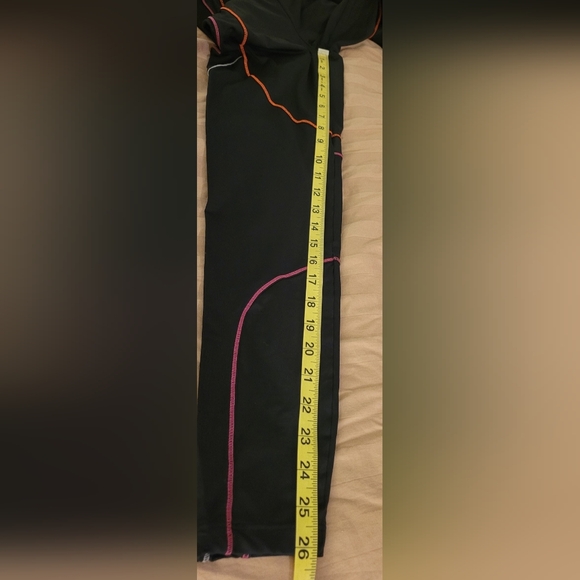 Track & Field running black leggings women's medium made in Brazil and look good - Picture 8 of 9